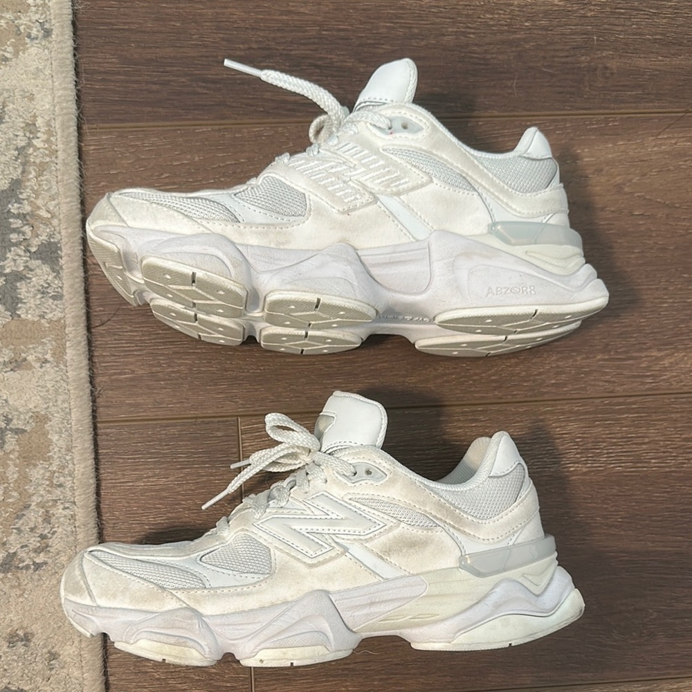 New Balance Women's White Chunky Athletic Sneakers - Picture 5 of 6